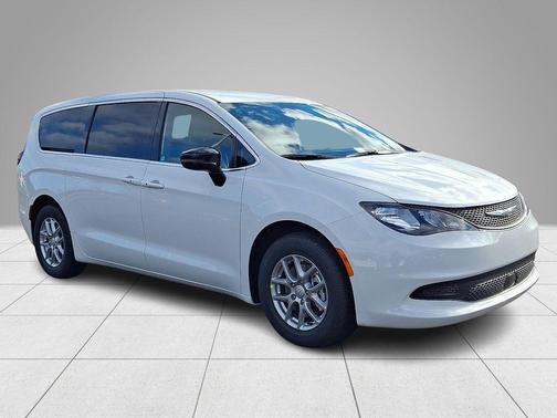 Bright White Clearcoat 2026 Chrysler Voyager LX