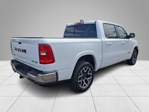 Bright White Clearcoat 2025 RAM 1500 Laramie