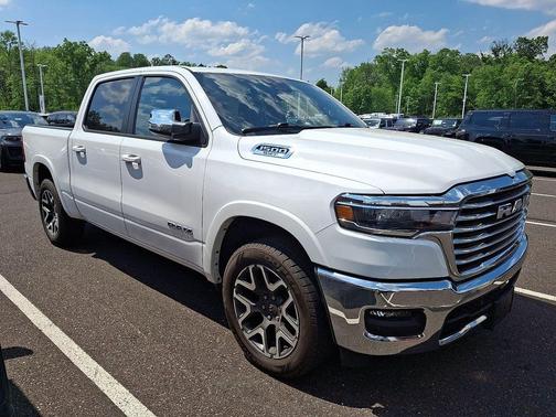 Bright White Clearcoat 2025 RAM 1500 Laramie