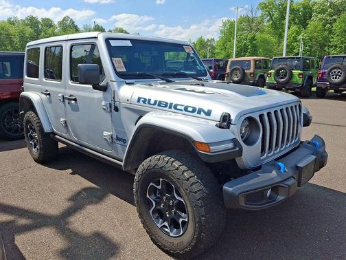 Silver Zynith Clearcoat 2023 Jeep Wrangler 4xe Rubicon