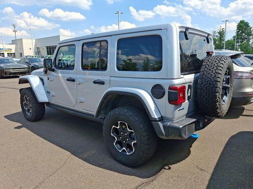 Silver Zynith Clearcoat 2023 Jeep Wrangler 4xe Rubicon
