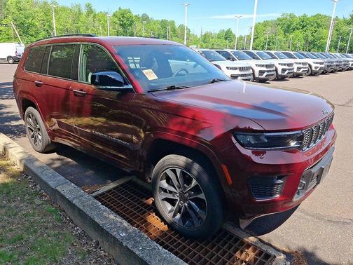 Velvet Red Pearlcoat 2023 Jeep Grand Cherokee L Overland