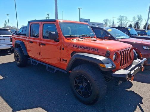 Metallic 2020 Jeep Gladiator Sport