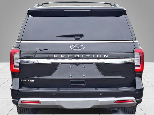 Black Metallic 2024 Ford Expedition Limited