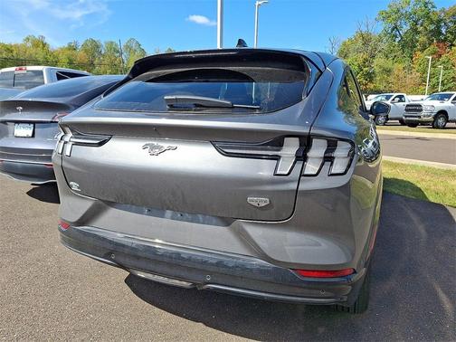 2023 Ford Mustang Mach-E California Route 1
