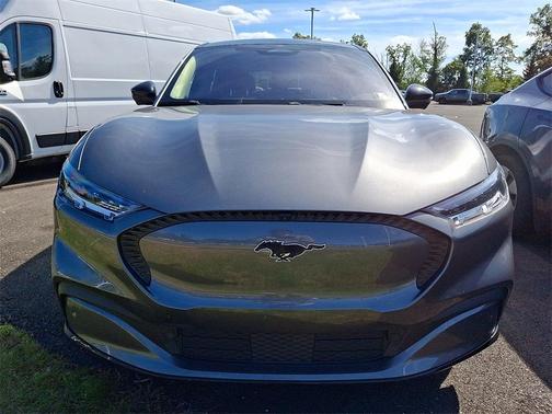 2023 Ford Mustang Mach-E California Route 1