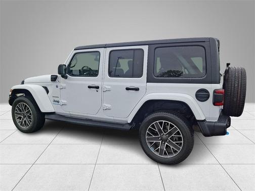 2023 Jeep Wrangler 4xe Sahara