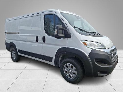 2025 RAM ProMaster 1500 Low Roof
