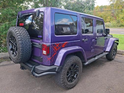Xtreme Purple Pearl 2016 Jeep Wrangler Unlimited Sahara