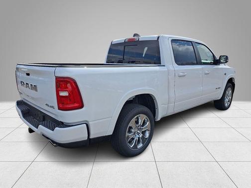 Bright White Clearcoat 2026 RAM 1500 Big Horn/Lone Star