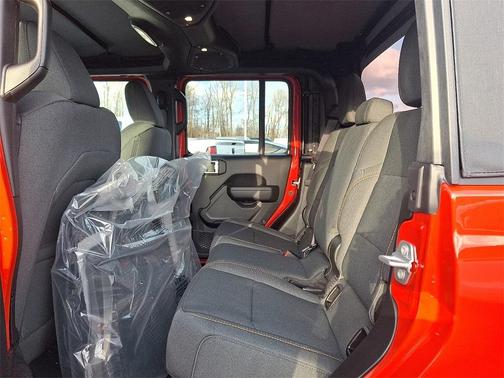 2026 Jeep Gladiator Sport