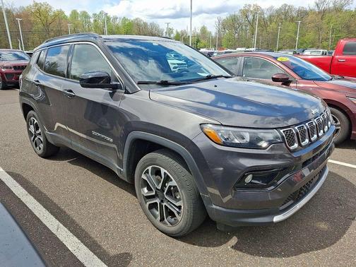 Granite Crystal Clearcoat Metallic 2023 Jeep Compass Limited