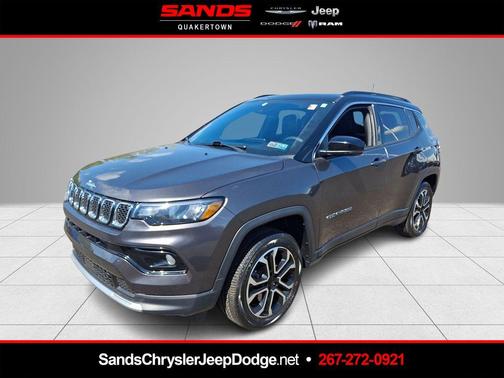Granite Crystal Clearcoat Metallic 2023 Jeep Compass Limited