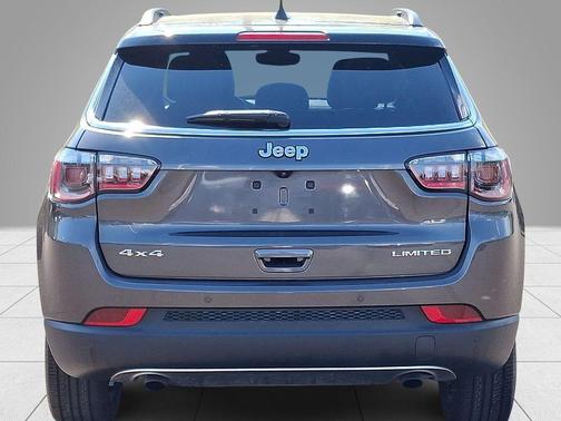 Granite Crystal Clearcoat Metallic 2023 Jeep Compass Limited