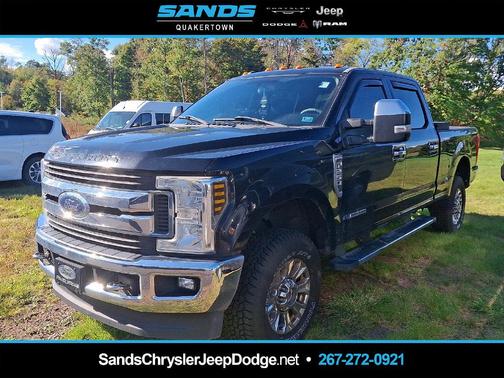 Shadow Black 2018 Ford F-250 XLT