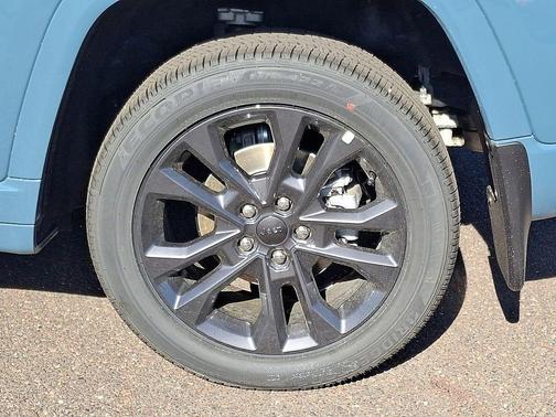 Steel Blue 2026 Jeep Grand Cherokee Limited