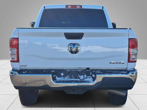 Bright White Clearcoat 2022 RAM 2500 Tradesman