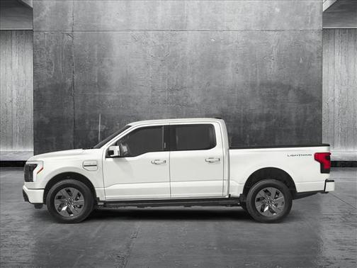 2025 Ford F-150 Lightning LARIAT