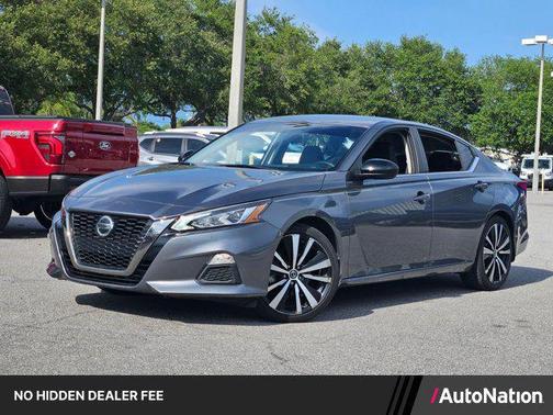 Gun Metallic 2019 Nissan Altima 2.5 SR
