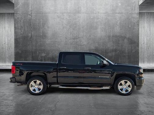 2018 Chevrolet Silverado 1500 Custom