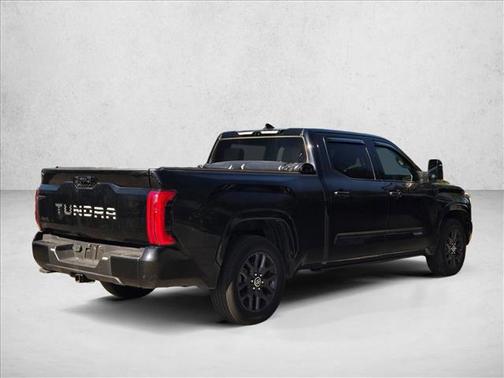 2023 Toyota Tundra Hybrid Platinum