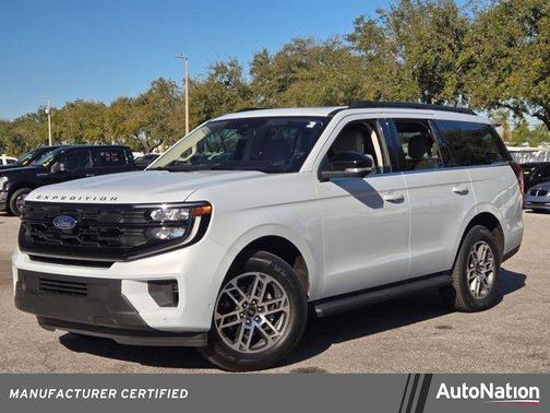 2025 Ford Expedition Active