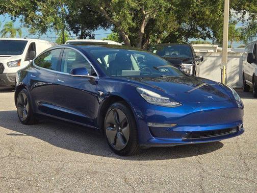 2019 Tesla Model 3 Standard Range Plus