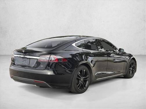 2015 Tesla Model S 85