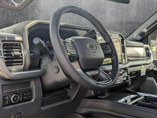 2025 Ford F-250 Platinum