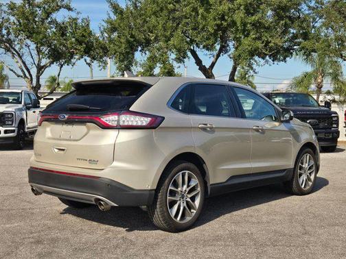 2017 Ford Edge Titanium