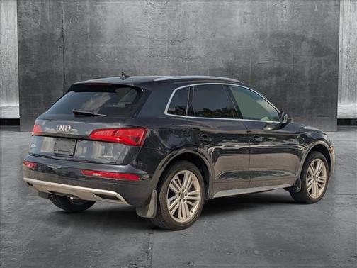 2019 Audi Q5 2.0T Premium Plus