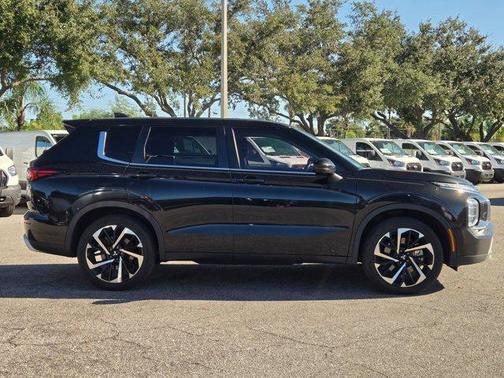 2023 Mitsubishi Outlander SE 2.5 2WD