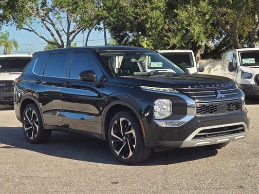 2023 Mitsubishi Outlander SE 2.5 2WD