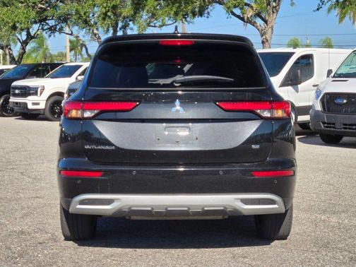 2023 Mitsubishi Outlander SE 2.5 2WD