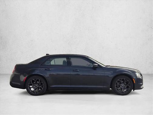 2019 Chrysler 300 S