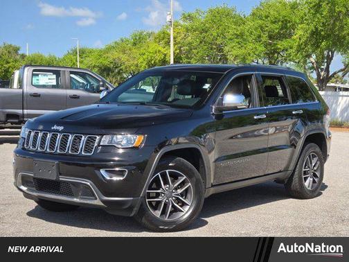 Diamond Black Crystal Pearlcoat 2021 Jeep Grand Cherokee Limited