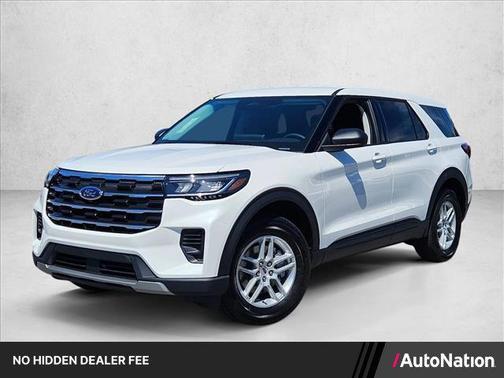 Star White Metallic Tri-Coat 2026 Ford Explorer Active