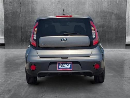 2017 Kia Soul Base