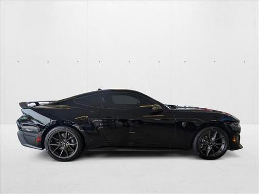 2025 Ford Mustang Dark Horse Fastback