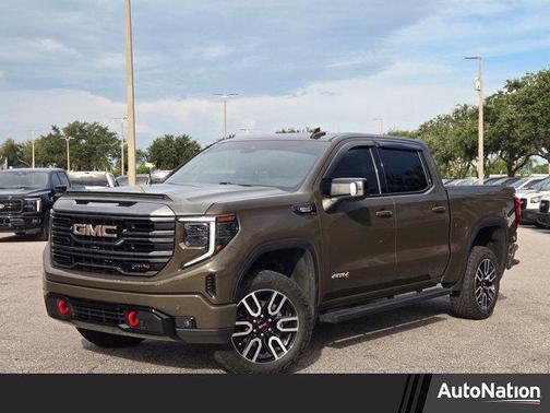 2023 GMC Sierra 1500 AT4