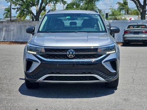 Silver/Gray 2023 Volkswagen Taos 1.5T S