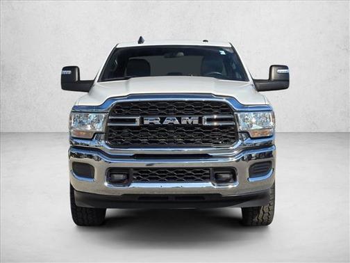 2024 RAM 2500 Tradesman Crew Cab 4x4 6'4' Box