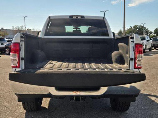 2024 RAM 2500 Tradesman Crew Cab 4x4 6'4' Box