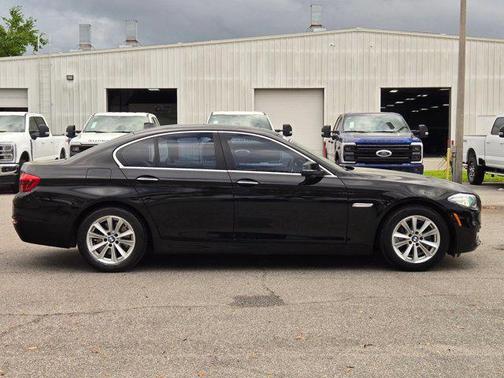 2016 BMW 528 528i