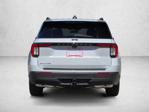 Space White Metallic 2026 Ford Explorer Active w/200A Pkg