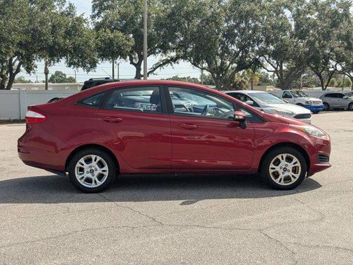 2016 Ford Fiesta SE