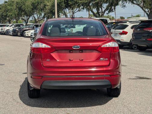 2016 Ford Fiesta SE