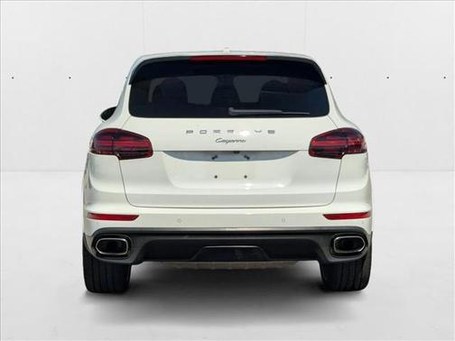 2018 Porsche Cayenne Platinum Edition