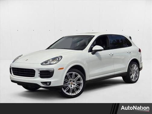 2018 Porsche Cayenne Platinum Edition