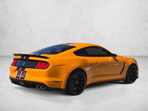 2018 Ford Shelby GT350 Base